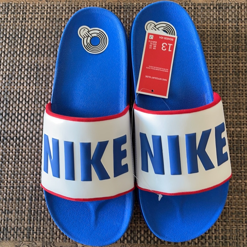 Nike slides 🔥🔥 - Picture 2 of 7